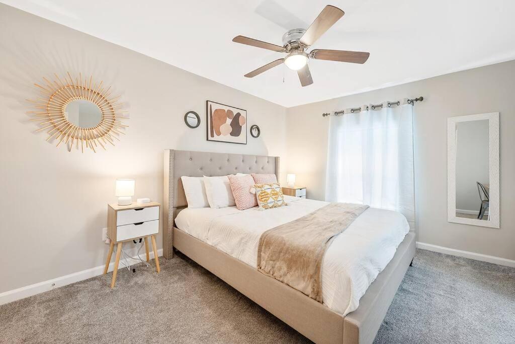 * Lux Modern Retreat * Downtown * King Beds * Leilighet Durham Eksteriør bilde