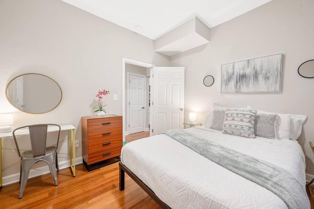 * Lux Modern Retreat * Downtown * King Beds * Leilighet Durham Eksteriør bilde