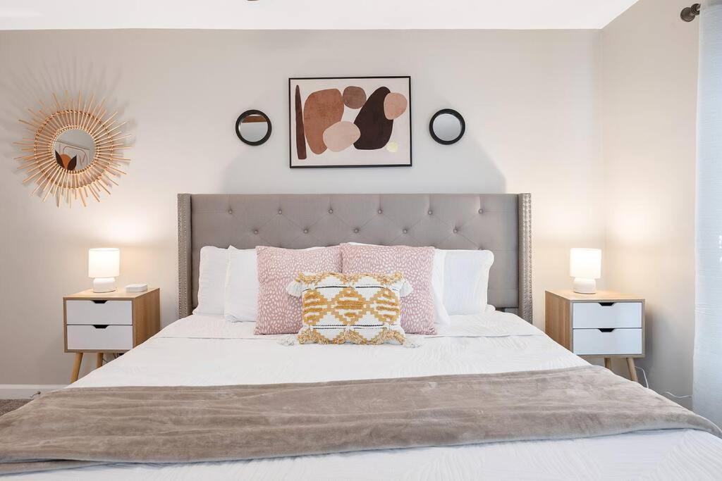 * Lux Modern Retreat * Downtown * King Beds * Leilighet Durham Eksteriør bilde